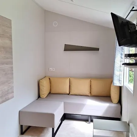Mobil Avec Terrasse - 8 Pers. - Api-1-52-2901 روكامادور