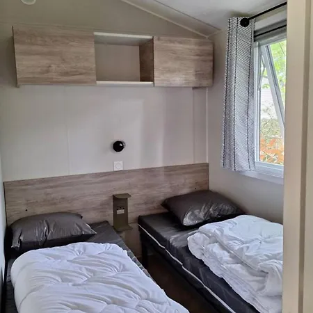 Mobil Avec Terrasse - 8 Pers. - Api-1-52-2901 روكامادور